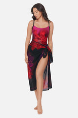 Pareo Cover Up in Petali Rosa Black/Multi | Miraclesuit