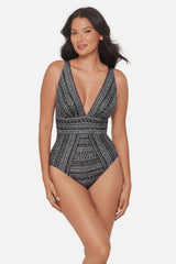 Odyssey One Piece in Elysium Black/White | Miraclesuit