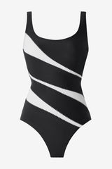 Colorblock Helix One Piece Swimsuit DDD-Cup Black/White | Miraclesuit