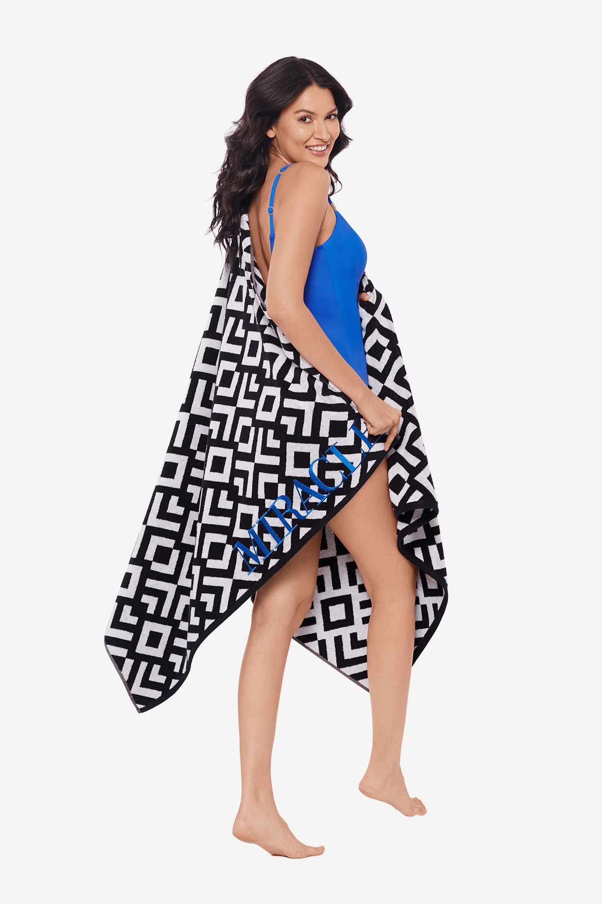 Beach Towel Geo Black/White | Miraclesuit