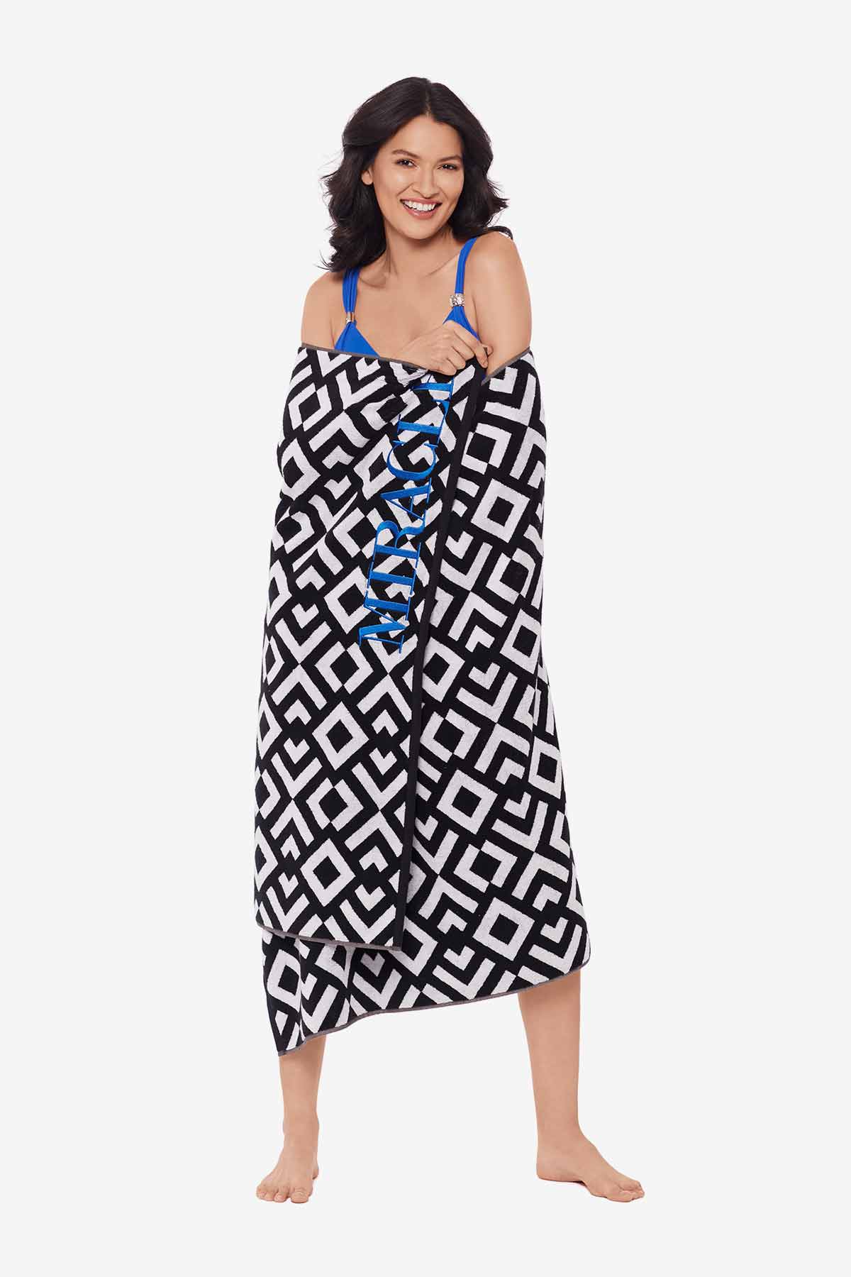 Beach Towel Geo Black/White | Miraclesuit