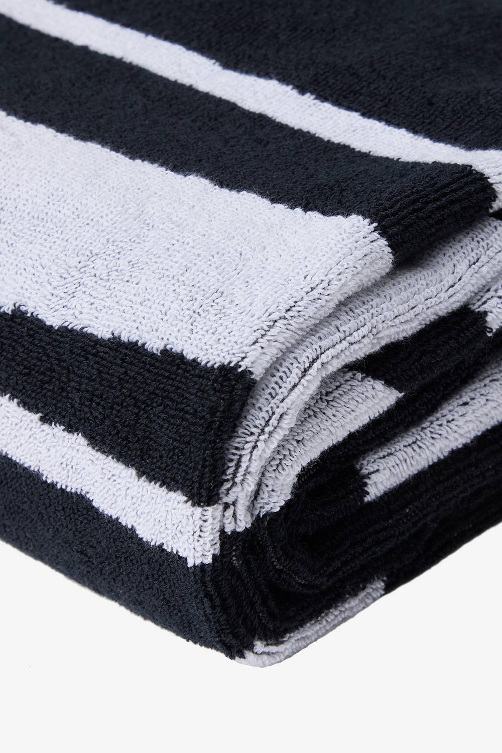 Beach Towel Miracle Black/White | Miraclesuit