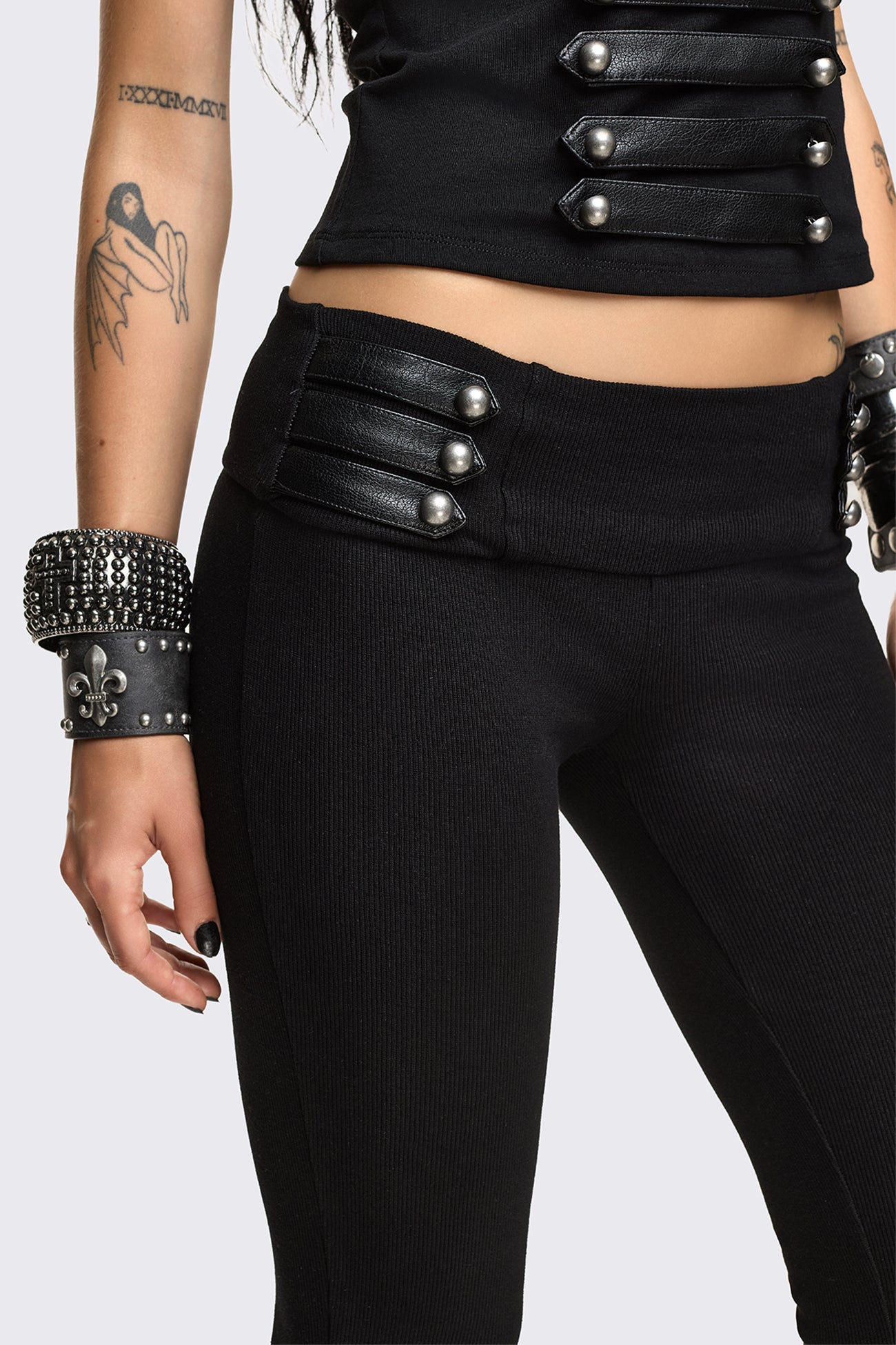 Minga London Legion Military Capri Pants