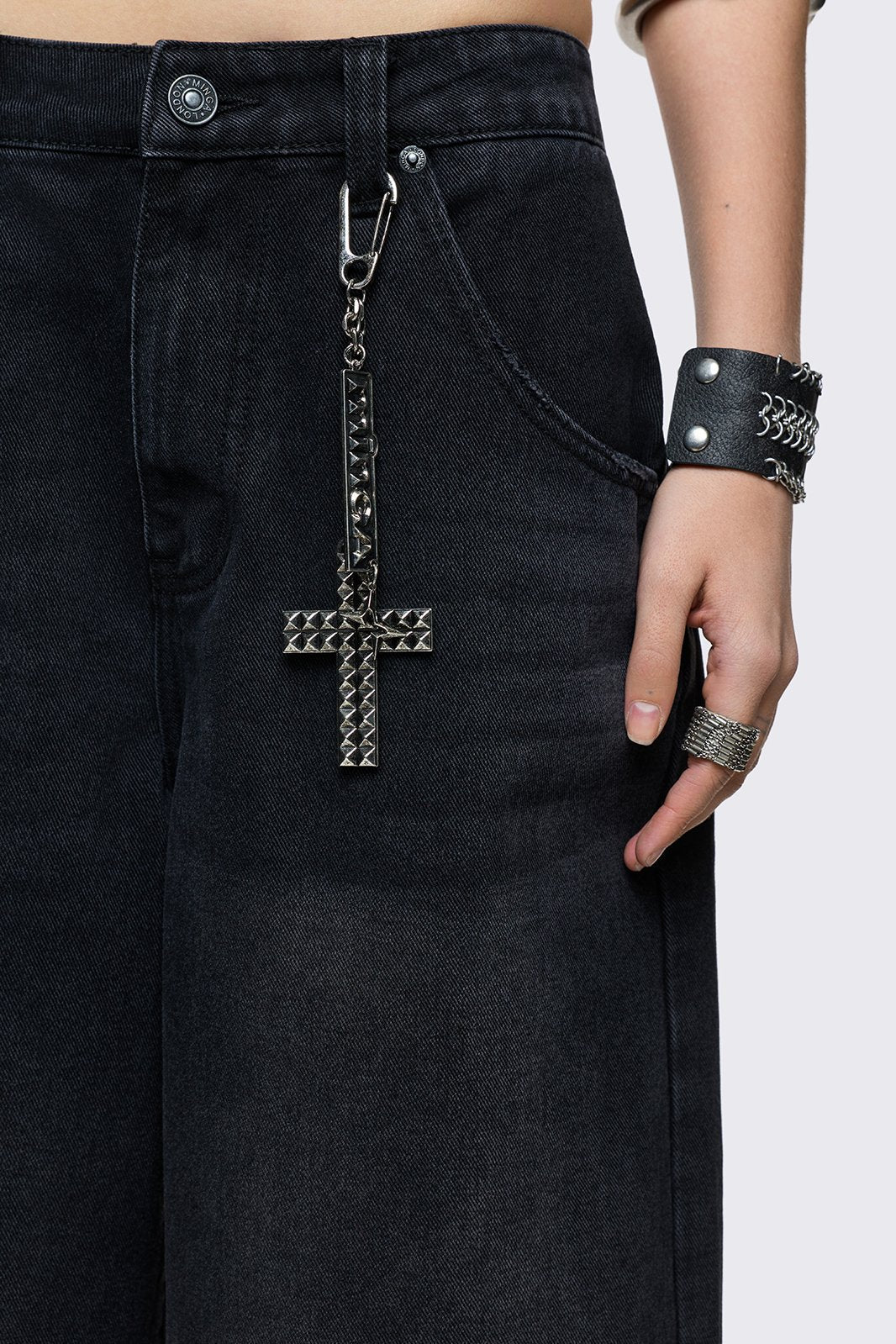 Minga London Black Washed Jorts