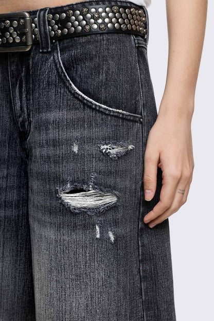 Minga London Fallen Distressed Jorts