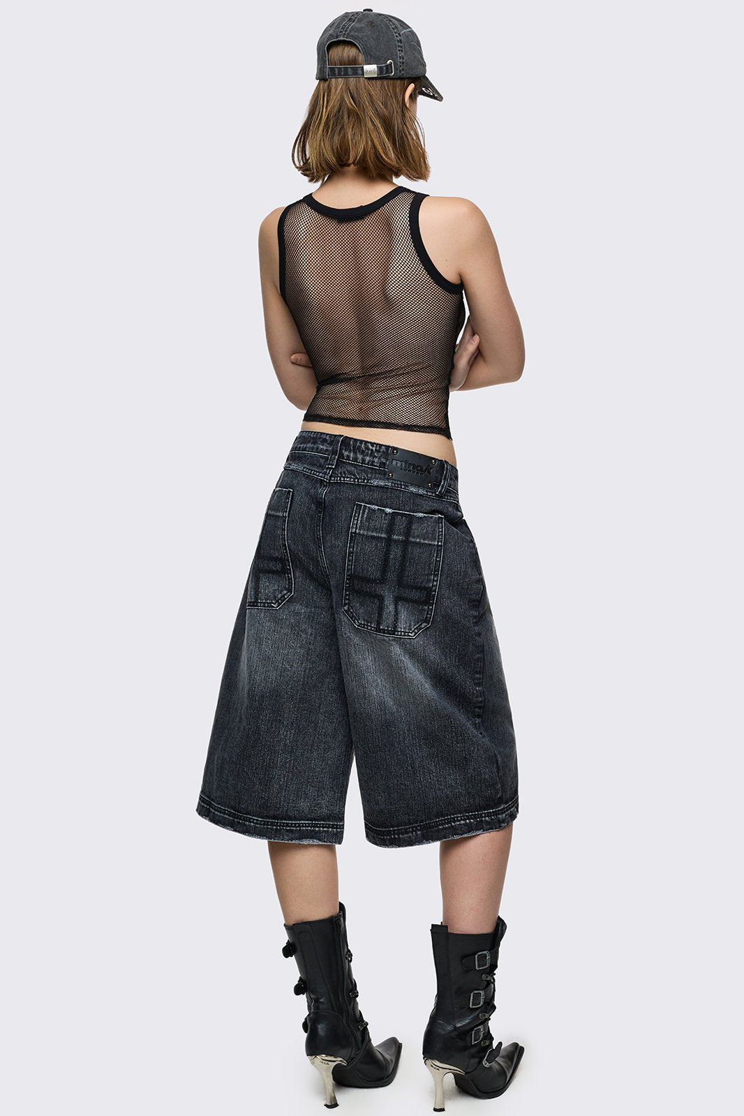 Minga London Worn Black Washed Jorts