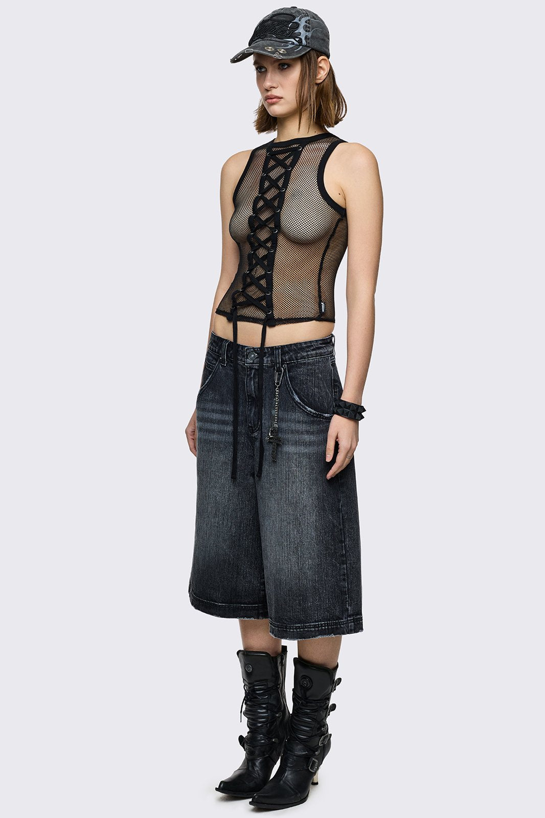 Minga London Worn Black Washed Jorts