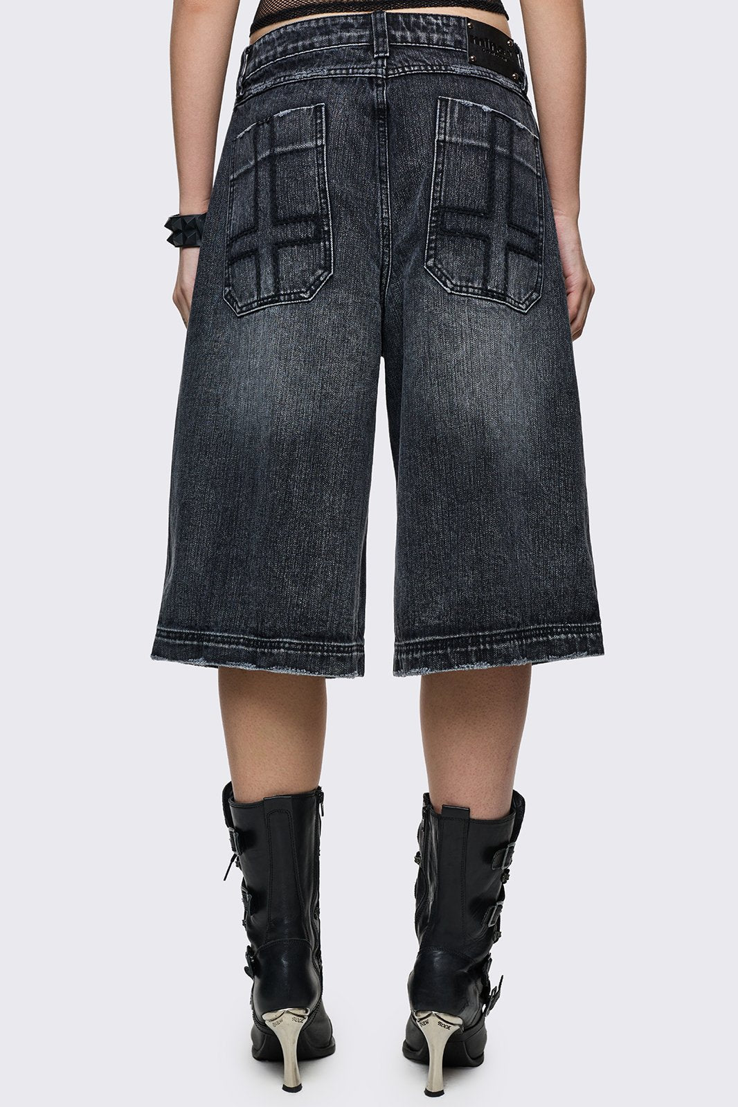 Minga London Worn Black Washed Jorts