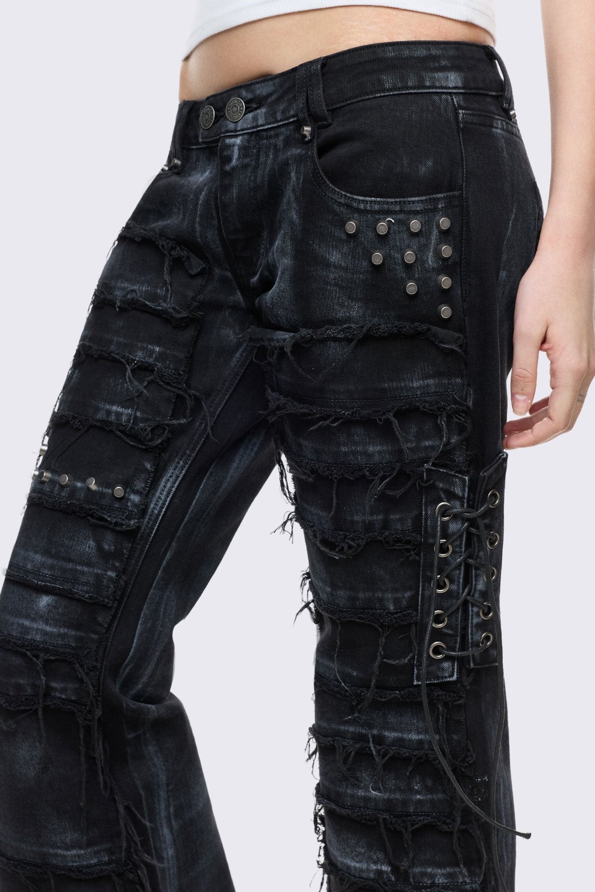 Minga London Dash Distressed Flared Jeans