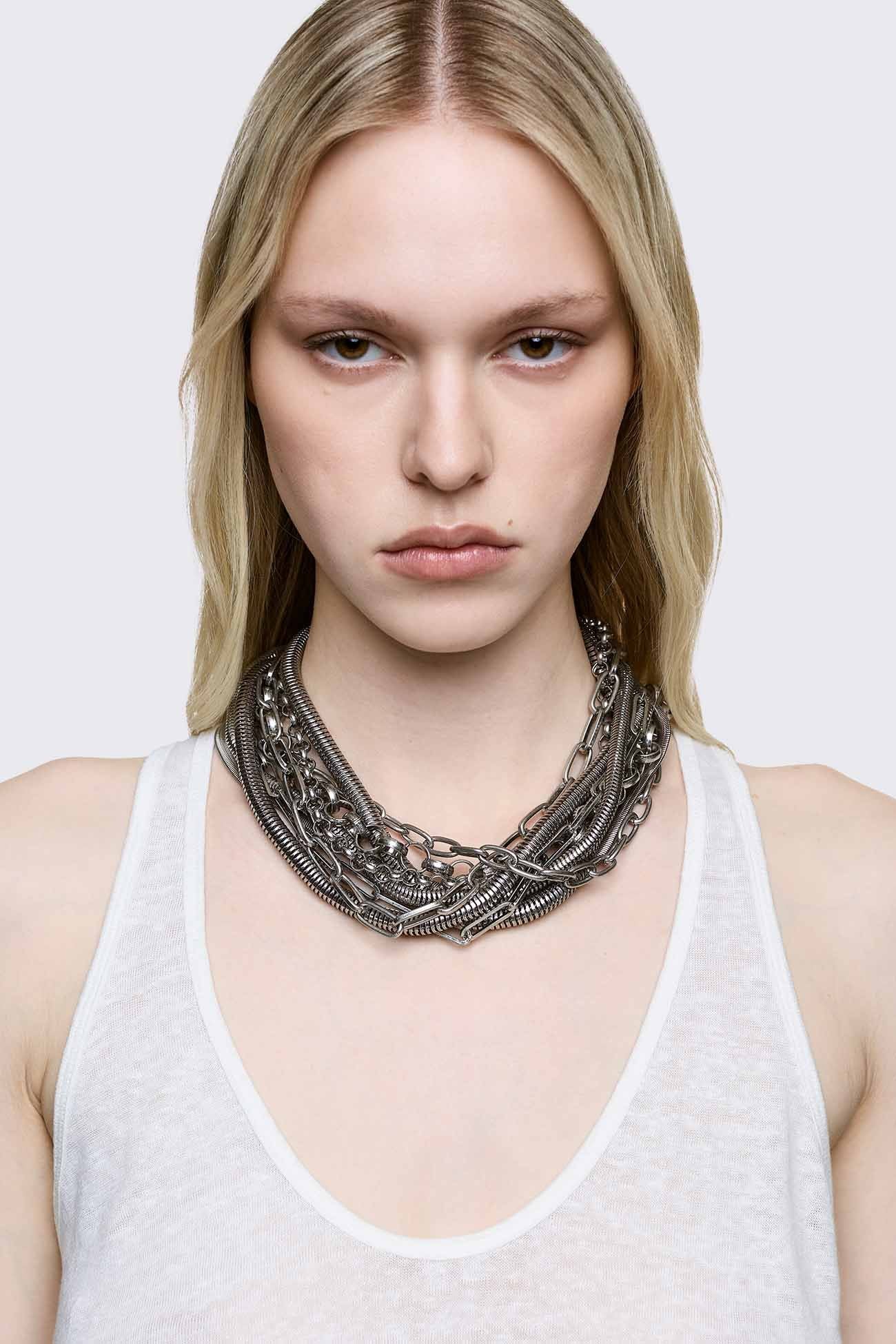 Minga London Unchained Necklace