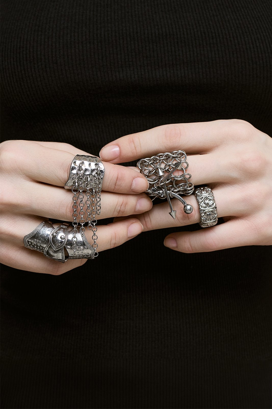Minga London Fortress Ring Set