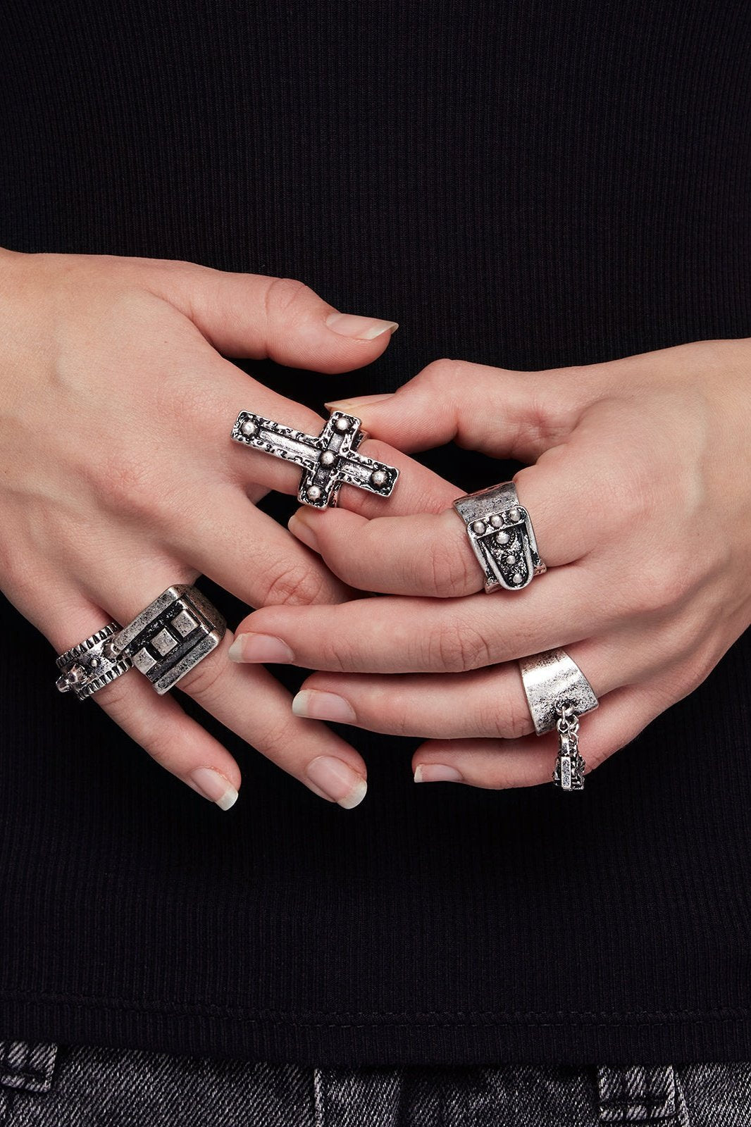 Minga London Mayhem Ring Set