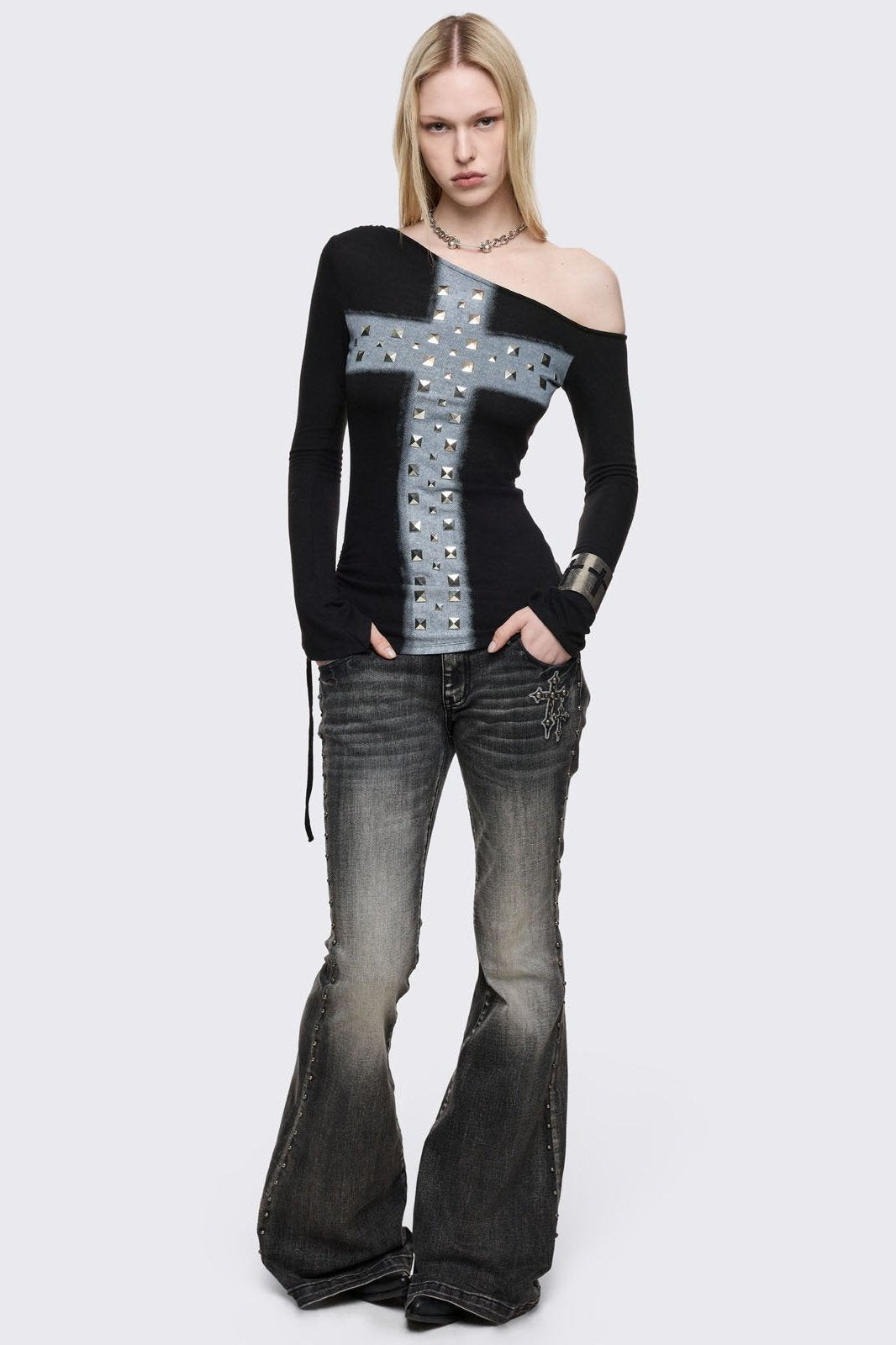 Minga London Samantha Black Off-Shoulder Top