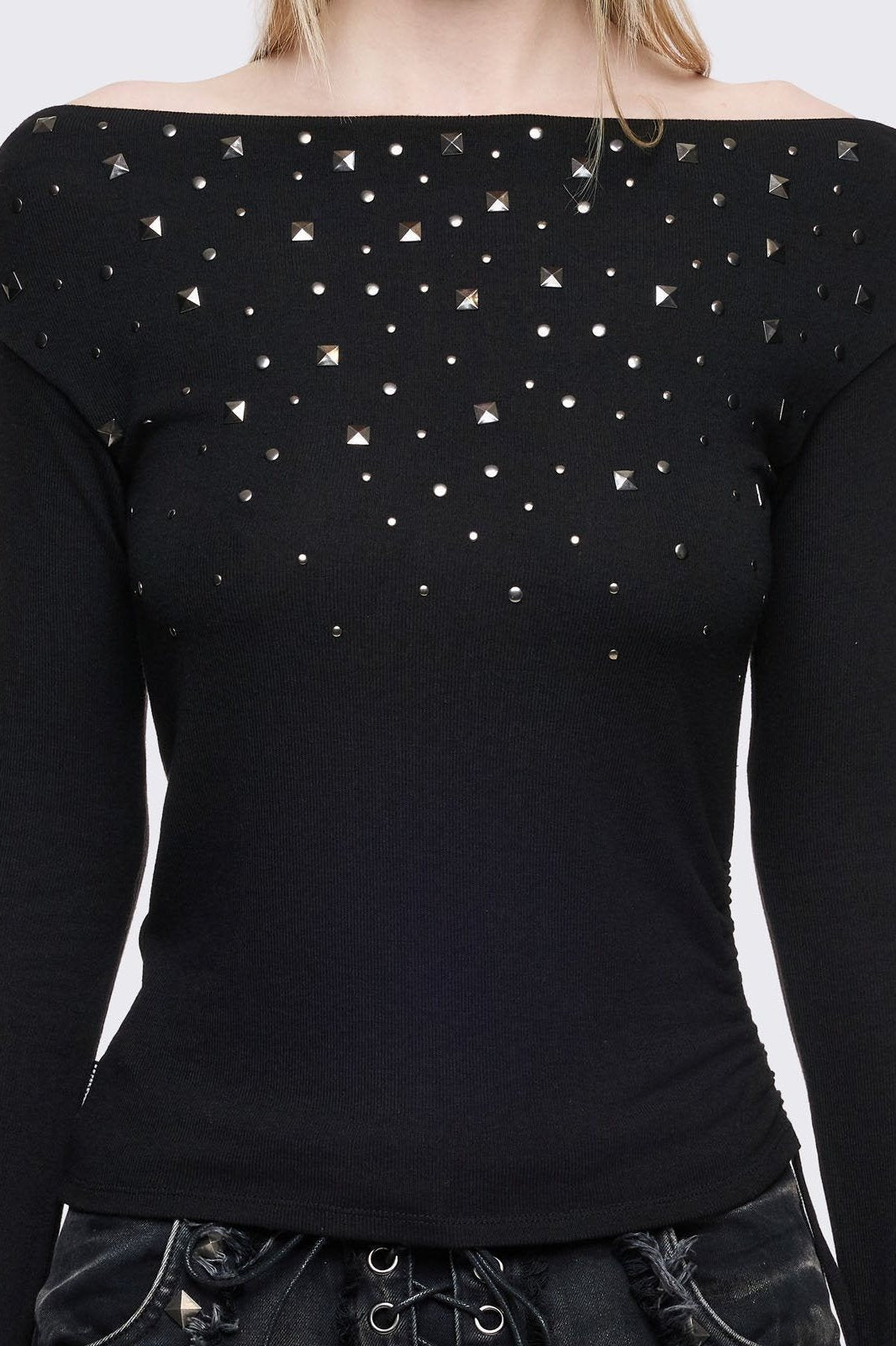 Minga London Maria Black Off-Shoulder Top