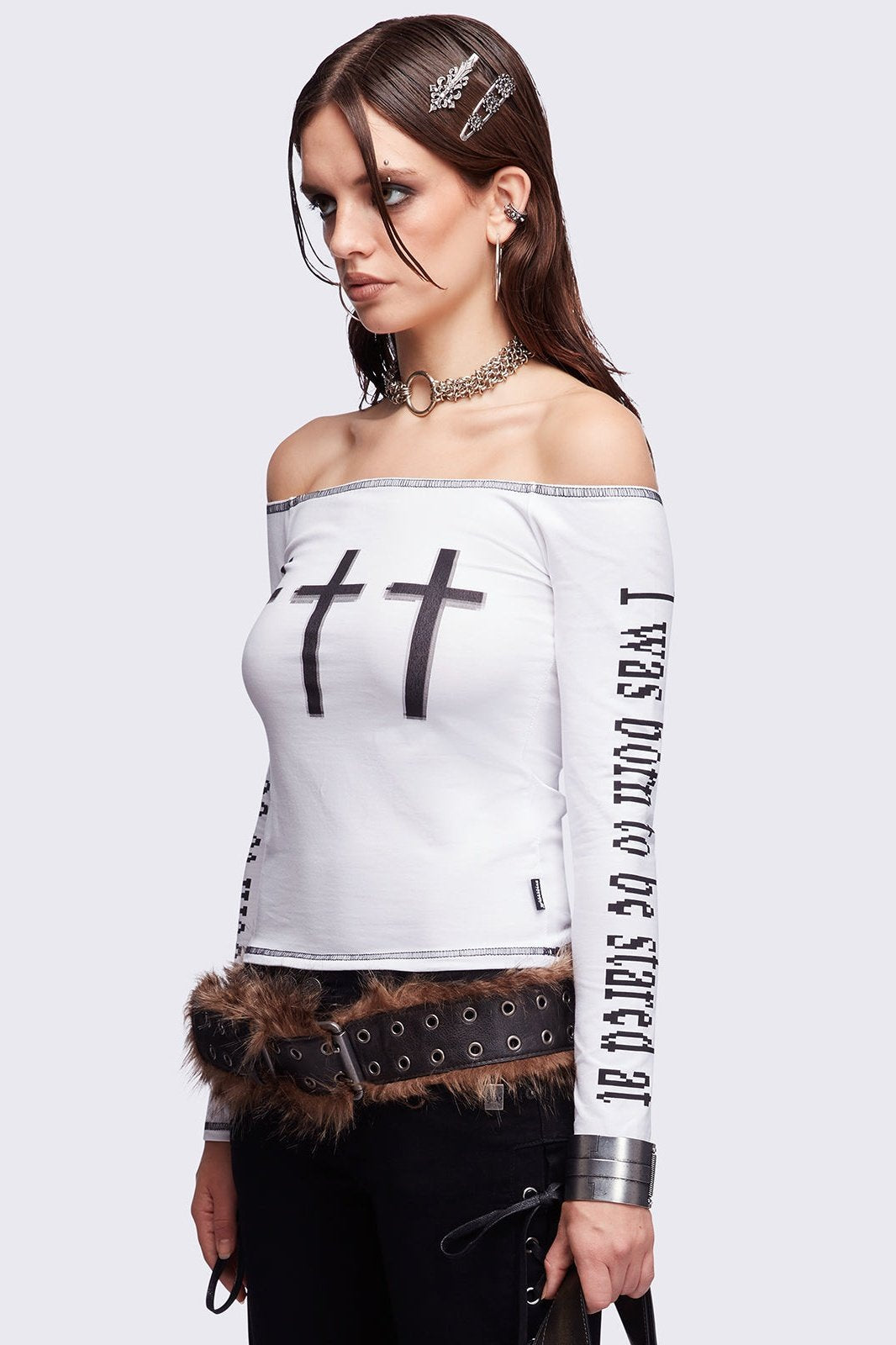 Minga London Look at Me White Off-Shoulder Top