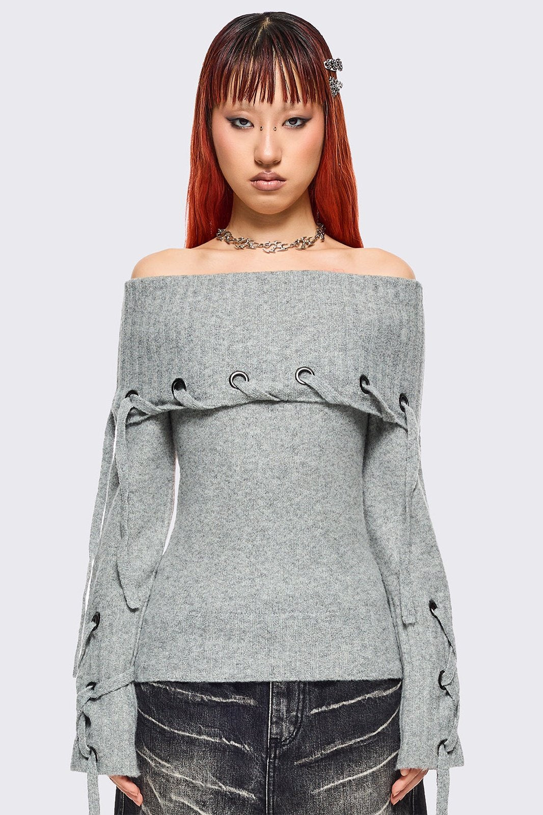 Minga London Lou Off-Shoulder Sweater